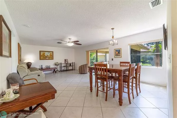 801 NW 25th Ave  #801, Delray Beach, FL 33445