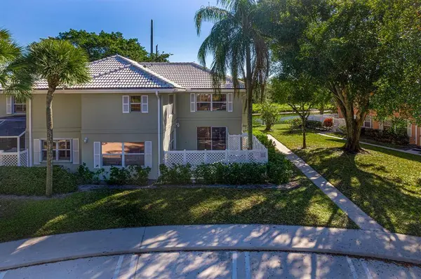 1956 Hartford Ct #25D, West Palm Beach, FL 33409