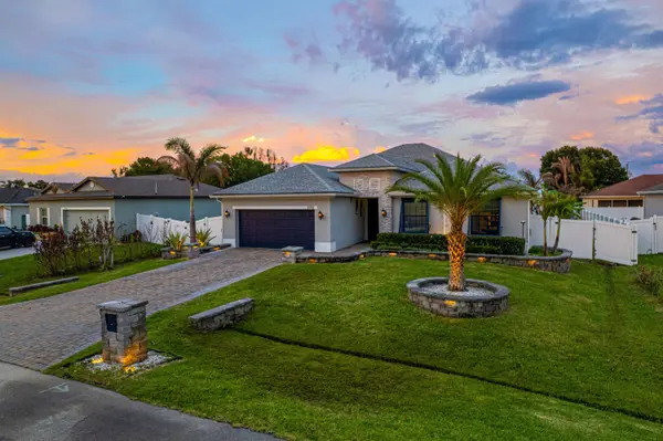 5575 NW Cahaba ST, Port St Lucie, FL 34986