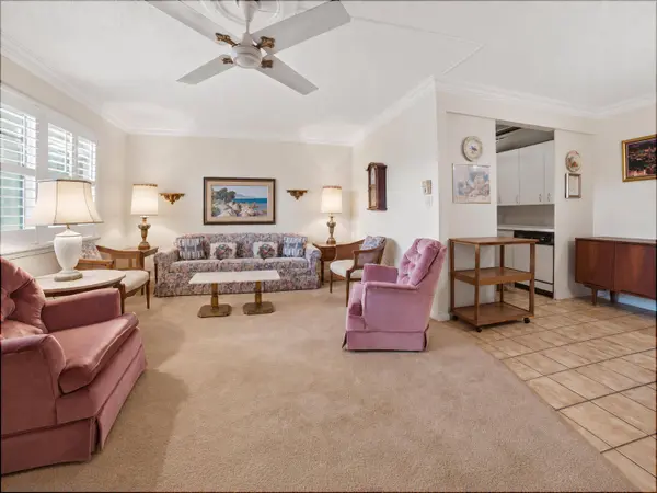 2905 Victoria PL #J3, Coconut Creek, FL 33066
