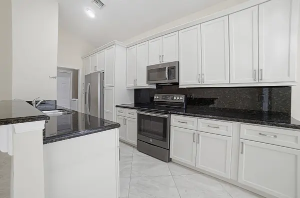 13676 Cortez DR, Delray Beach, FL 33484