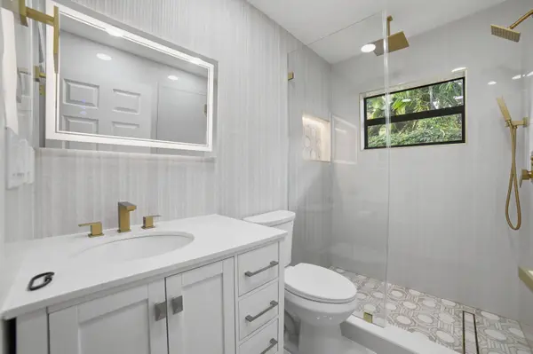 13676 Cortez DR, Delray Beach, FL 33484