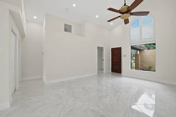 13676 Cortez DR, Delray Beach, FL 33484