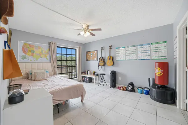 5530 NW 44TH ST #309C, Lauderhill, FL 33319