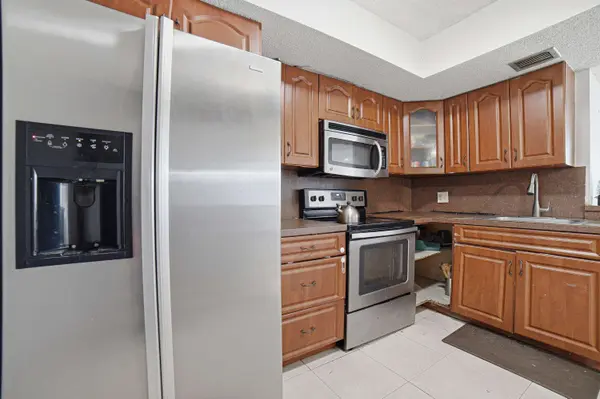 5530 NW 44TH ST #309C, Lauderhill, FL 33319