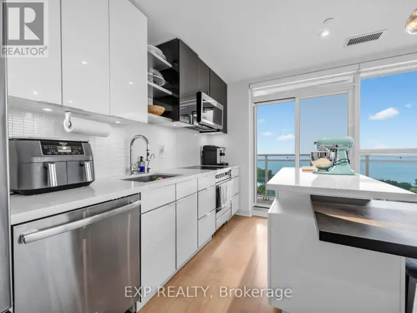 33 Shore Breeze DR #1910, Toronto (mimico), ON M8V0G1