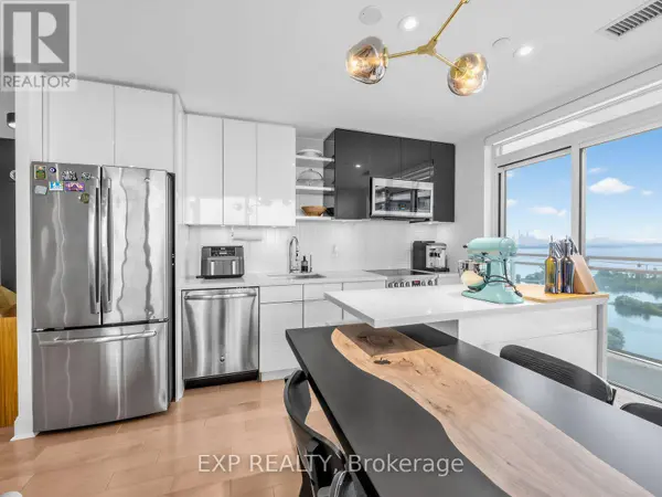 33 Shore Breeze DR #1910, Toronto (mimico), ON M8V0G1