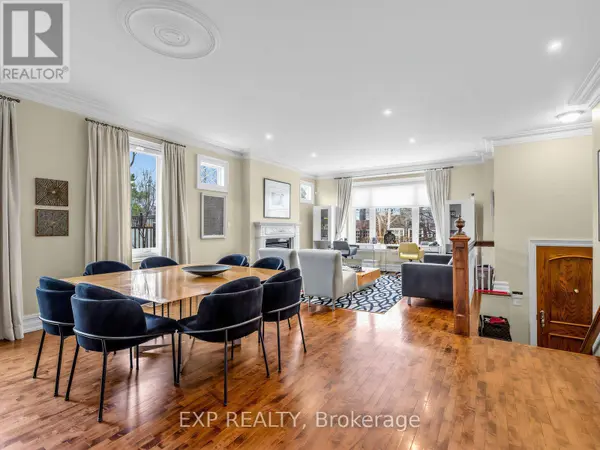 241 POPLAR PLAINS STREET, Toronto (casa Loma), ON M4V2N8