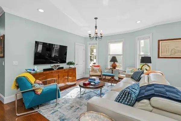 264 East Cottage #1, Boston, MA 02125