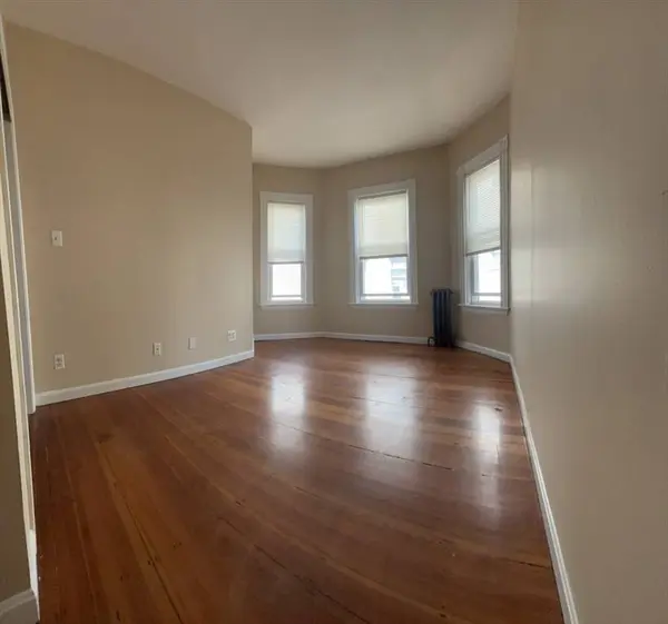 16 Wave Way #1, Winthrop, MA 02152