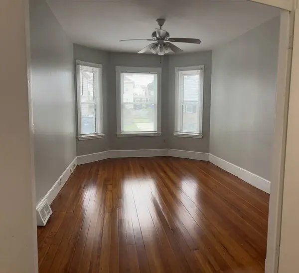 427 Winthrop St #1, Winthrop, MA 02152