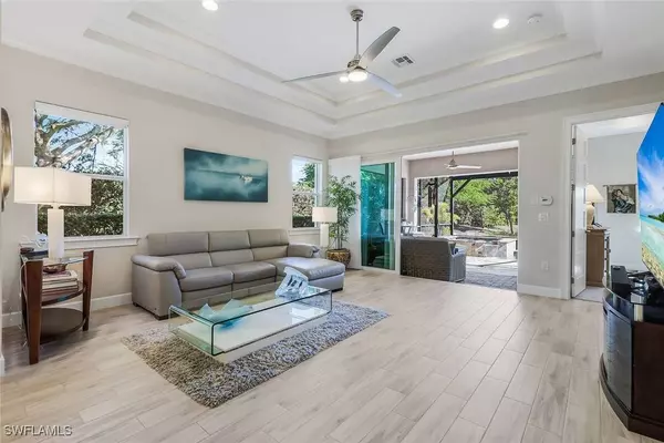 5802 Haiti DR, Naples, FL 34113