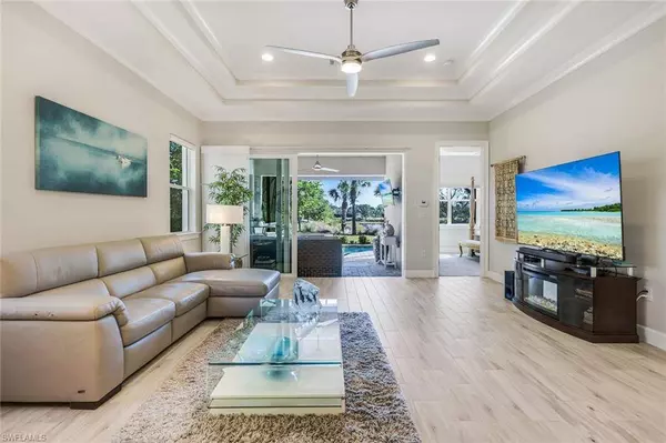 5802 Haiti DR, Naples, FL 34113