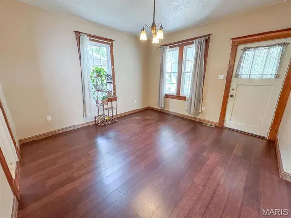 1405 Olive ST, Highland, IL 62249