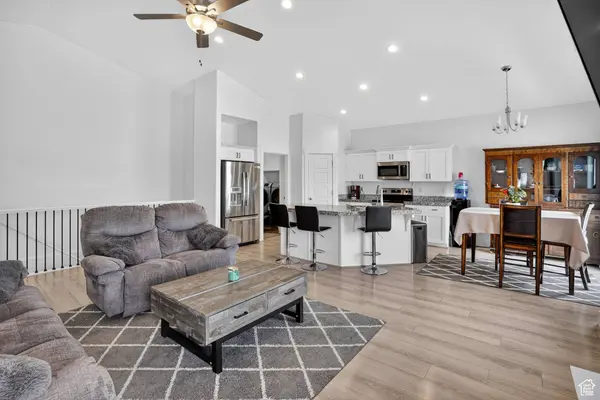 4673 E GOLDEN MEADOW XING, Eagle Mountain, UT 84005