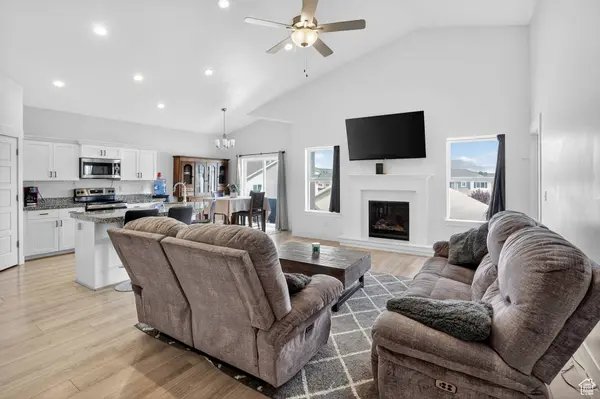 4673 E GOLDEN MEADOW XING, Eagle Mountain, UT 84005