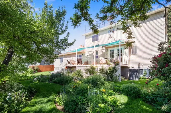9776 S GRAINTE DR, Sandy, UT 84092