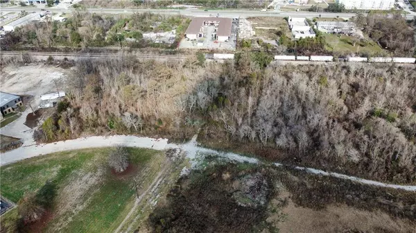 4476 & 4492 POCHE CT, New Orleans, LA 70129