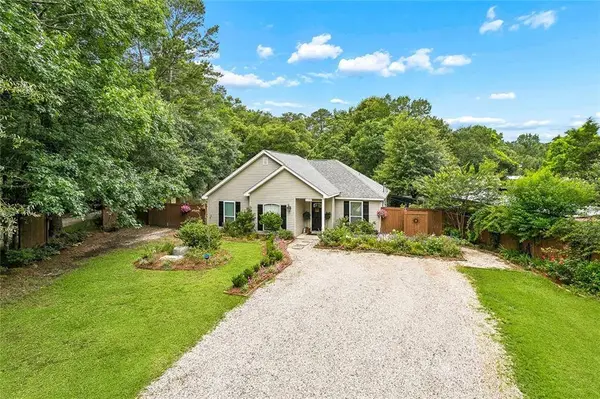 61293 SHADY PINE RD, Lacombe, LA 70445