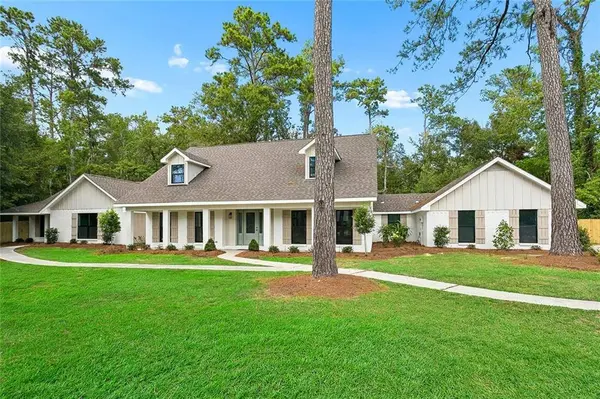 108 RUE DE BOURBON ST, Slidell, LA 70461