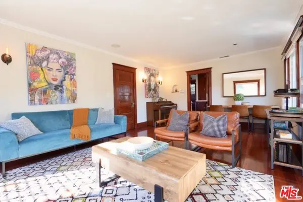 4253 Fountain AVE, Los Angeles, CA 90029