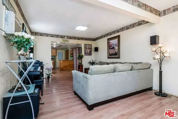339 N Rampart BLVD, Los Angeles, CA 90026