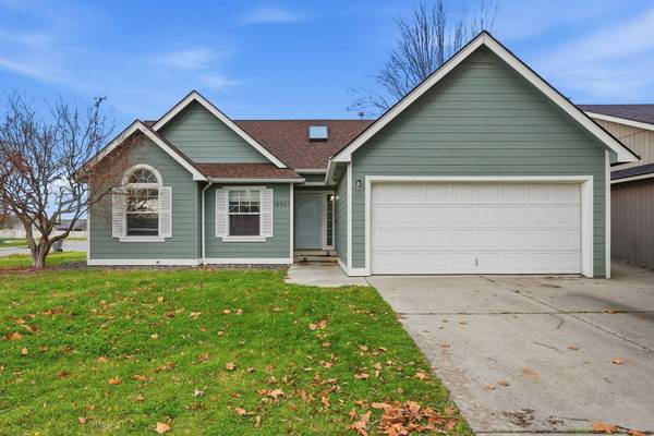 18907 E Baldwin Ln, Greenacres, WA 99016