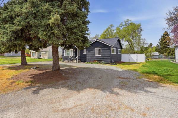 309 N McDonald Rd, Spokane, WA 99216