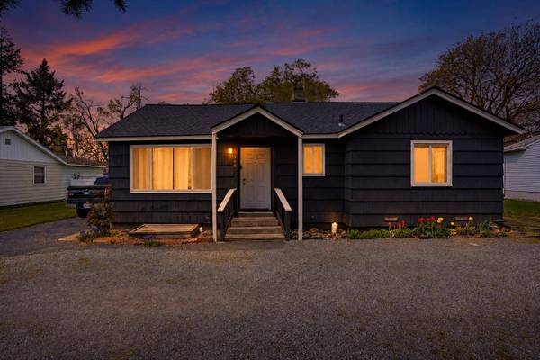 309 N McDonald Rd, Spokane, WA 99216