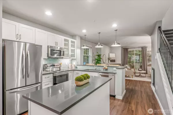 16125 Juanita Woodinville WAY NE #501, Bothell, WA 98011