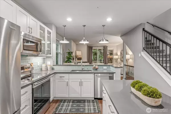 16125 Juanita Woodinville WAY NE #501, Bothell, WA 98011