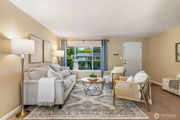 3923 NE 22nd PL, Renton, WA 98056