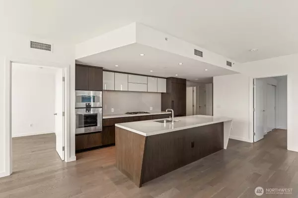 188 Bellevue WAY NE #412, Bellevue, WA 98004