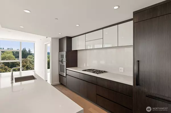 188 Bellevue WAY NE #412, Bellevue, WA 98004