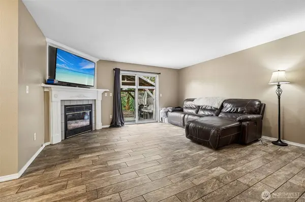 21509 102nd Street Ct E, Bonney Lake, WA 98391