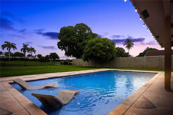 11081 NW 26th Dr, Coral Springs, FL 33065