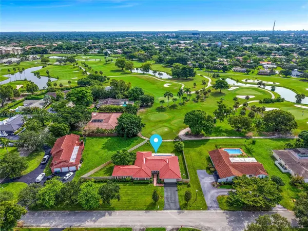 11081 NW 26th Dr, Coral Springs, FL 33065