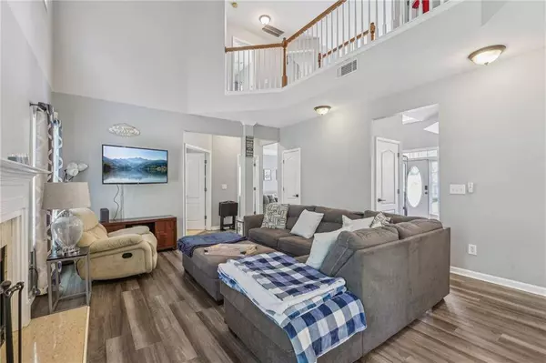 2277 Shady Maple TRL, Loganville, GA 30052