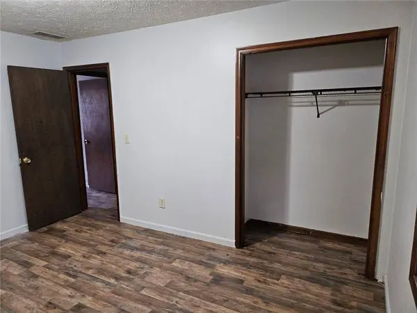 2835 Springdale RD #B, Snellville, GA 30039