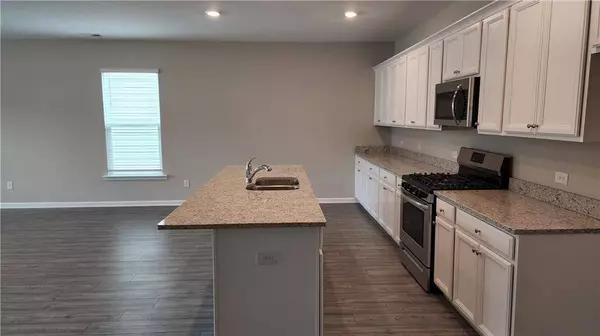 400 Grey Falcon AVE, Braselton, GA 30517