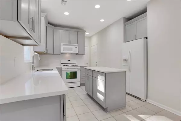 757 Dunlin Fields DR, Lawrenceville, GA 30044