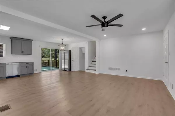 2928 Dover DR, Duluth, GA 30096