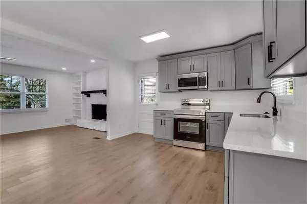 2928 Dover DR, Duluth, GA 30096