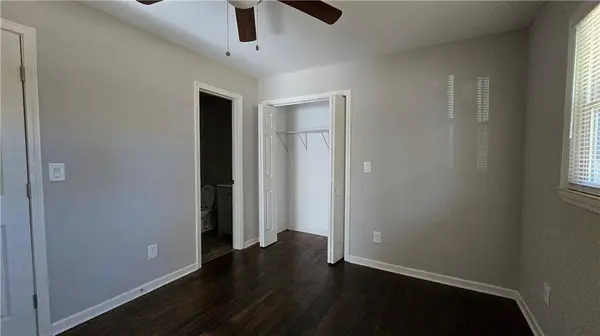 5474 June DR SW, Austell, GA 30106