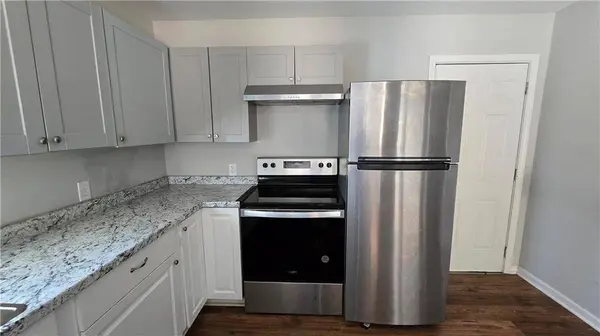 5474 June DR SW, Austell, GA 30106