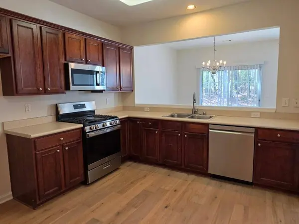 2378 Fairlie DR, Duluth, GA 30096