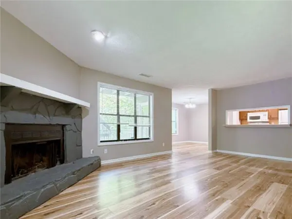 2885 Lakemont DR SW, Marietta, GA 30060