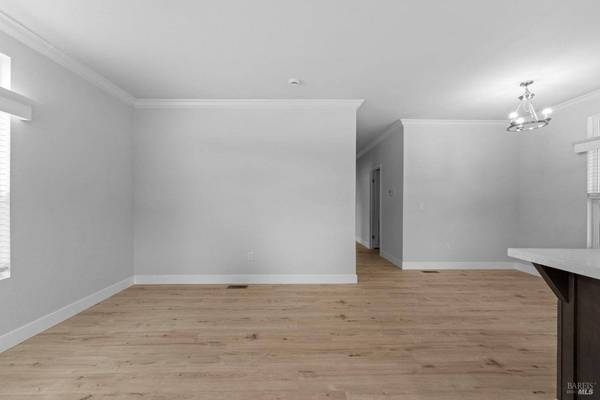 153 Bari LN, Windsor, CA 95492