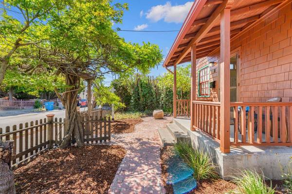 309 Hendley ST, Santa Rosa, CA 95404