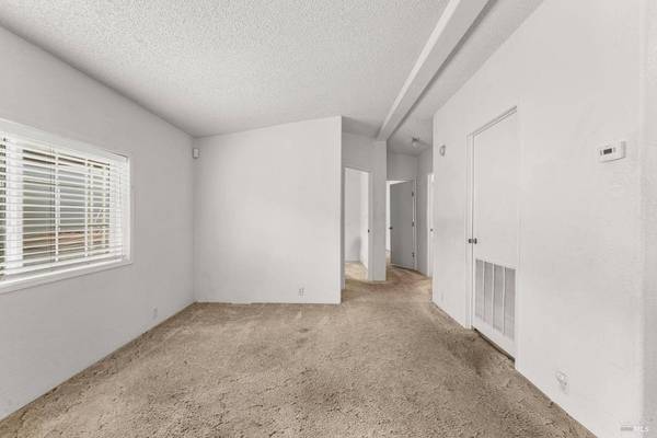 4691 Circle DR, Santa Rosa, CA 95409